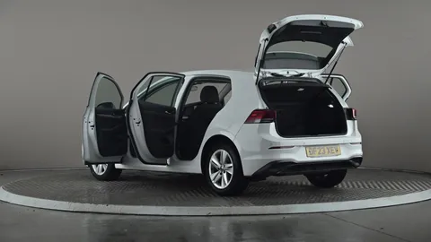 VOLKSWAGEN GOLF 1.5 TSI 150 Life