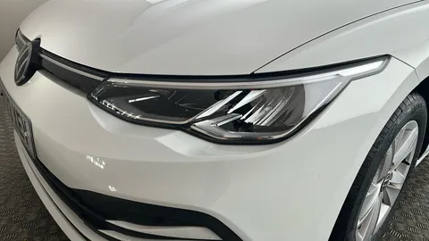 VOLKSWAGEN GOLF 1.5 TSI 150 Life