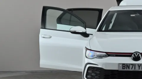 VOLKSWAGEN GOLF 2.0 TSI GTI DSG