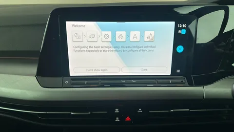 VOLKSWAGEN GOLF 1.5 TSI 150 Life