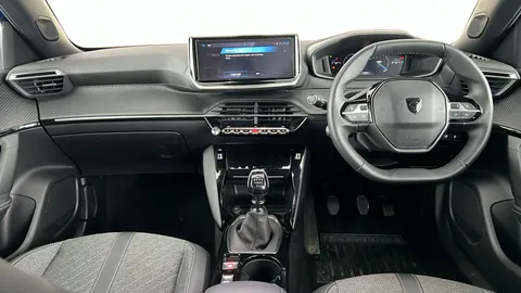 PEUGEOT 2008 1.2 PureTech Allure