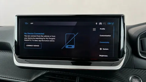 PEUGEOT 2008 1.2 PureTech Allure