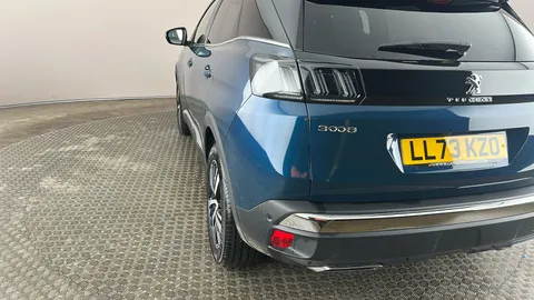 PEUGEOT 3008 1.2 PureTech GT EAT8