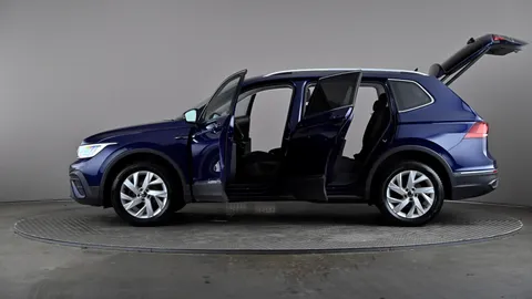 Volkswagen Tiguan Allspace 2.0 TDI Life [7 Seats]