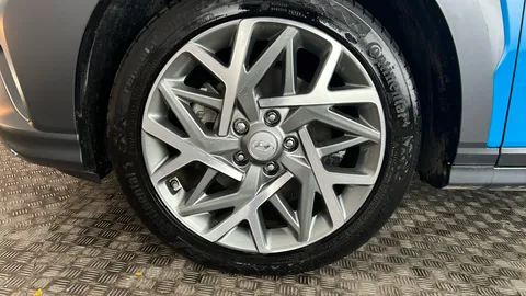 HYUNDAI KONA 1.6 GDi Hybrid Premium DCT