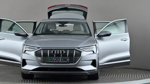 AUDI E-TRON 300kW 55 Quattro 95kWh Auto