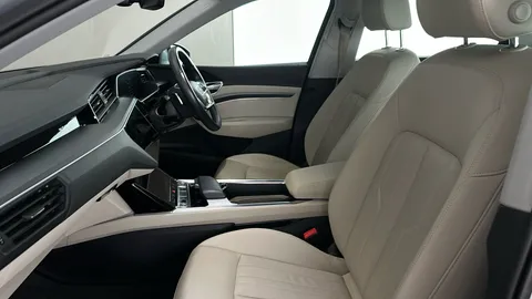 AUDI E-TRON 300kW 55 Quattro 95kWh Auto