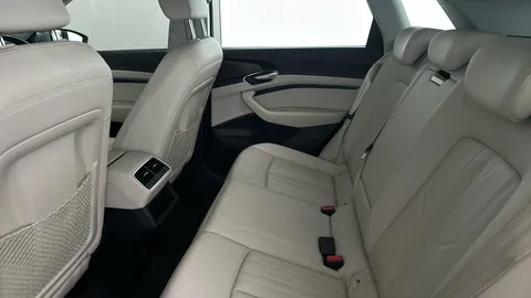 AUDI E-TRON 300kW 55 Quattro 95kWh Auto