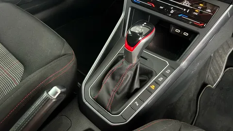 VOLKSWAGEN POLO 2.0 TSI GTI DSG