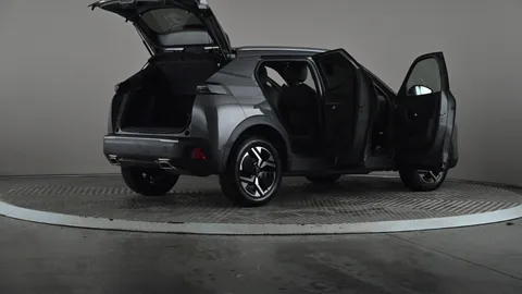 PEUGEOT 2008 1.2 Hybrid 136 GT e-DSC6