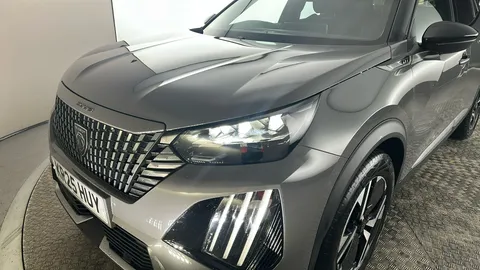 PEUGEOT 2008 1.2 Hybrid 136 GT e-DSC6