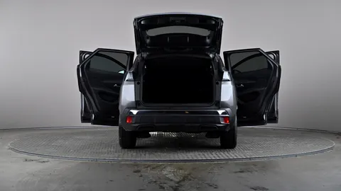 PEUGEOT 3008 1.5 BlueHDi Allure EAT8