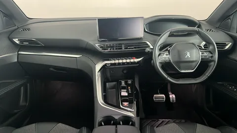 PEUGEOT 3008 1.5 BlueHDi Allure EAT8