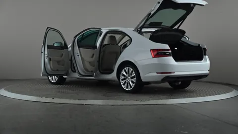 SKODA SUPERB 1.5 TSI SE L