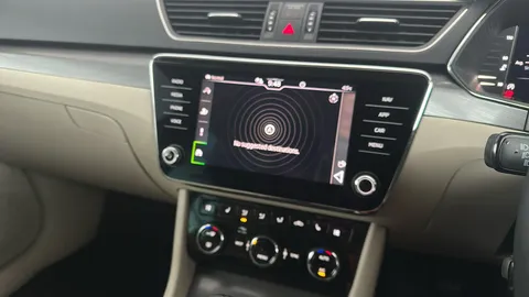 SKODA SUPERB 1.5 TSI SE L