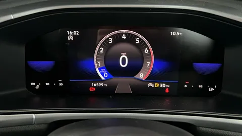 VOLKSWAGEN T-ROC 1.5 TSI Life