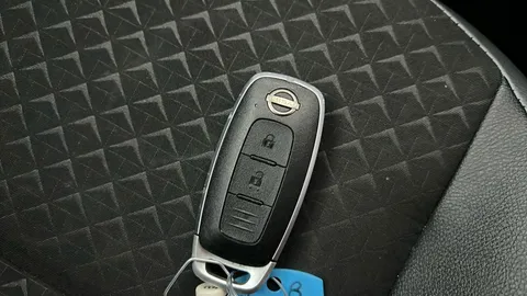 NISSAN JUKE 1.0 DiG-T 114 N-Connecta