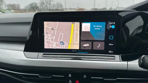 VOLKSWAGEN GOLF 1.5 TSI Life