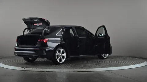 AUDI A3 35 TFSI S Line