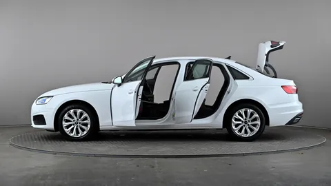 AUDI A4 35 TFSI Technik S Tronic