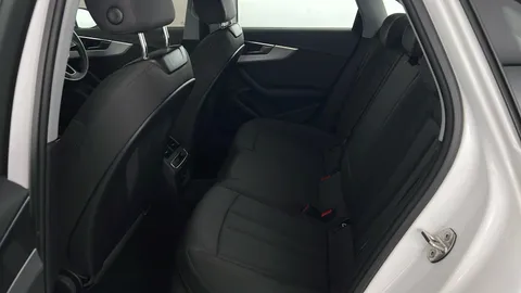 AUDI A4 35 TFSI Technik S Tronic