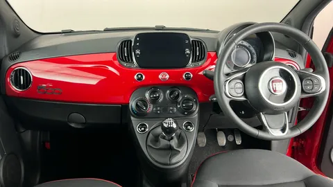 FIAT 500 1.0 Mild Hybrid Red