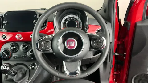 FIAT 500 1.0 Mild Hybrid Red
