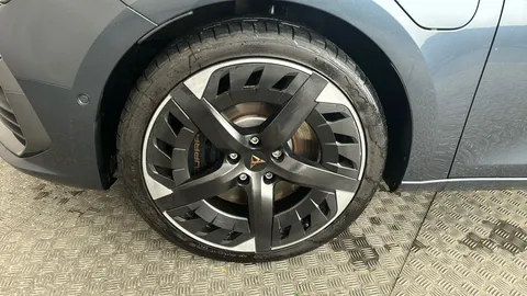 CUPRA LEON 1.4 eHybrid VZ3 DSG