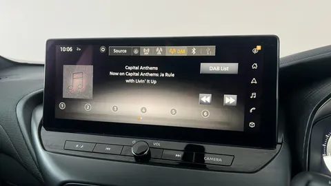 NISSAN JUKE 1.0 DiG-T N-Connecta DCT