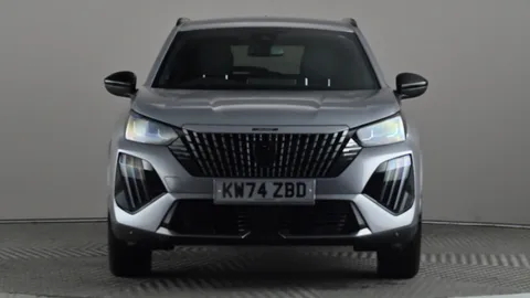 PEUGEOT 2008 1.2 PureTech 130 Allure EAT8