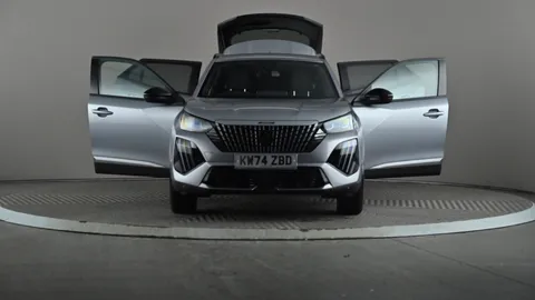 PEUGEOT 2008 1.2 PureTech 130 Allure EAT8