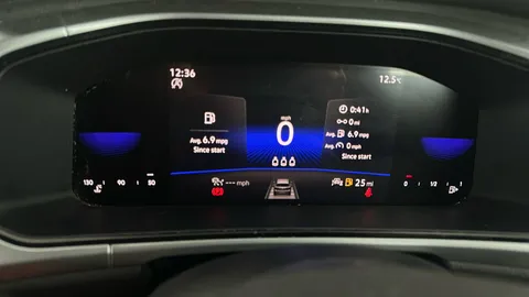 VOLKSWAGEN T-ROC 1.5 TSI Life