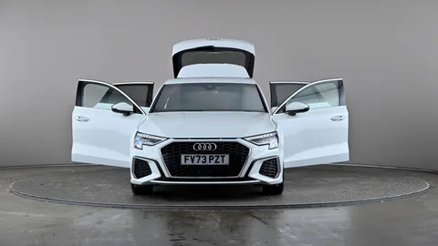 AUDI A3 30 TFSI S Line S Tronic