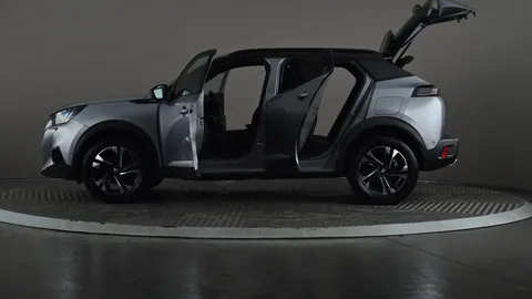 PEUGEOT 2008 1.2 PureTech 130 GT