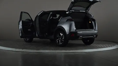 PEUGEOT 2008 1.2 PureTech 130 GT