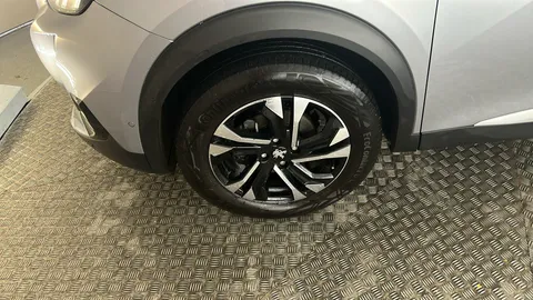PEUGEOT 2008 1.2 PureTech 130 GT