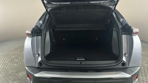 PEUGEOT 2008 1.2 PureTech 130 GT