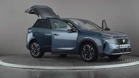 PEUGEOT 3008 1.2 Hybrid 136 Allure e-DSC6