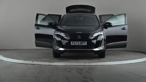 PEUGEOT 3008 1.2 PureTech Active EAT8