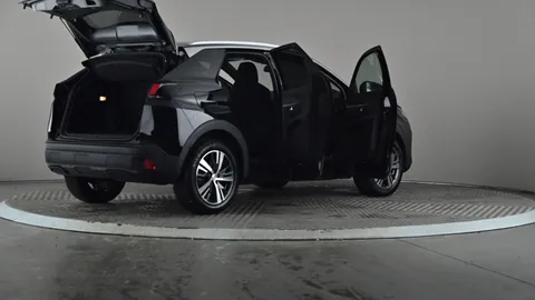 PEUGEOT 3008 1.2 PureTech Active EAT8