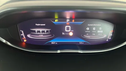 PEUGEOT 3008 1.2 PureTech Active EAT8