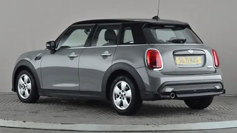 MINI HATCHBACK 1.5 Cooper Classic