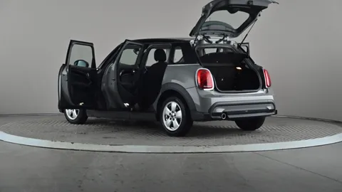 MINI HATCHBACK 1.5 Cooper Classic