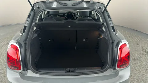 MINI HATCHBACK 1.5 Cooper Classic