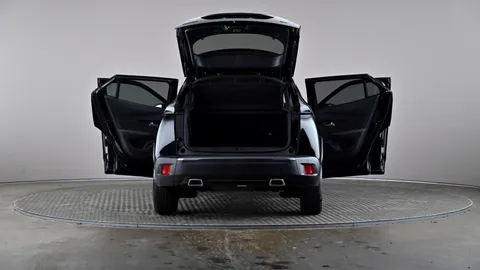 PEUGEOT 2008 1.2 PureTech 130 GT EAT8