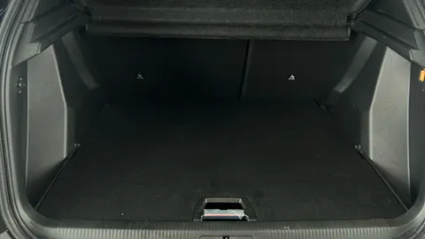 PEUGEOT 2008 1.2 PureTech 130 GT EAT8