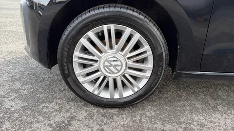 VOLKSWAGEN UP 1.0 Move Up Tech Edition [Start Stop]