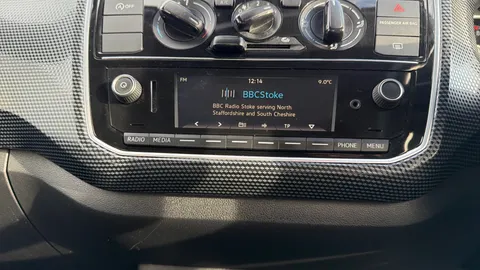 VOLKSWAGEN UP 1.0 Move Up Tech Edition [Start Stop]