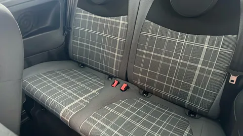 FIAT 500 1.0 Mild Hybrid Lounge