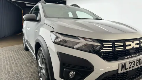 DACIA SANDERO STEPWAY 1.0 TCe Expression